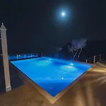 Etti-paradise La Ballena Pájara