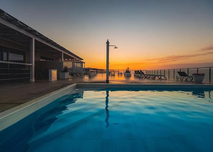 Etti-paradise La Ballena